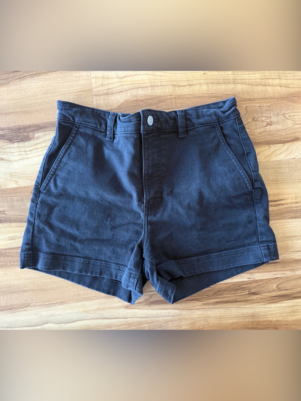 Everlane Black High-Rise chino Shorts